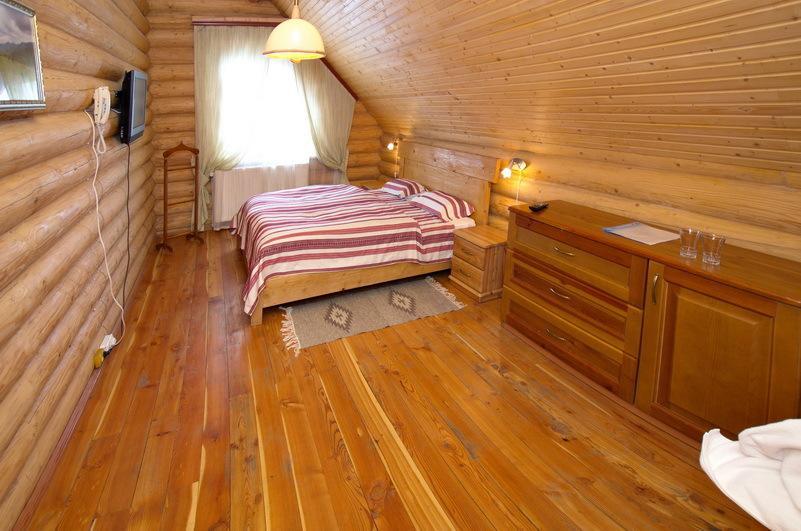 Marika Hotell Drahobrat Rom bilde