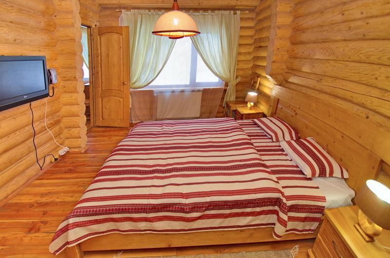 Marika Hotell Drahobrat Rom bilde